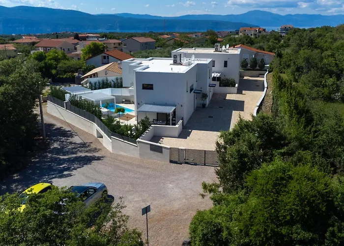 别墅 Arta Linardići