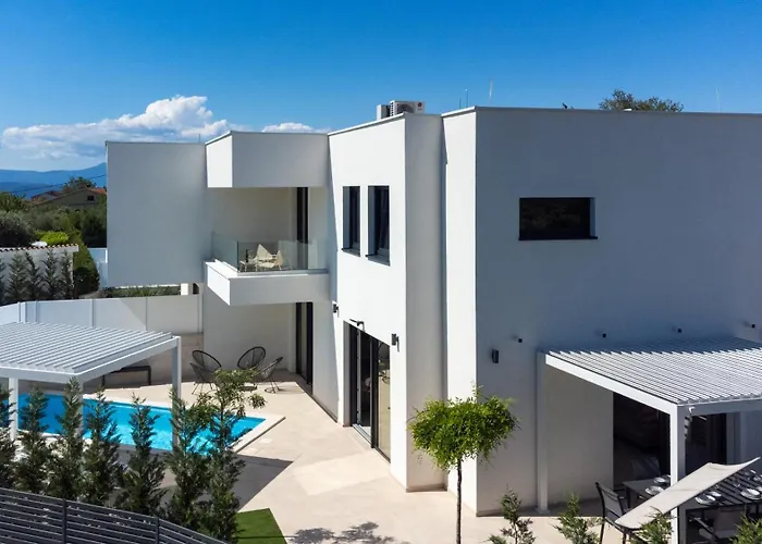 Arta 别墅 Linardići